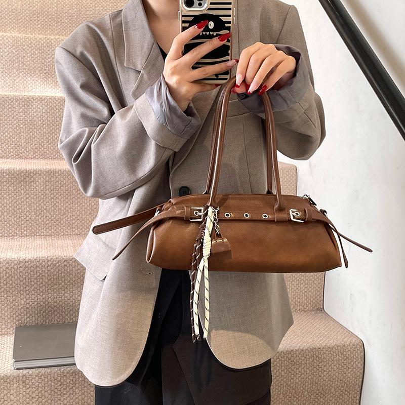 Fashion Retro Commuter Bag Women's Bag 2025 New Fashion Popular Underarm Shoulder Bag Portable Pillow Bag