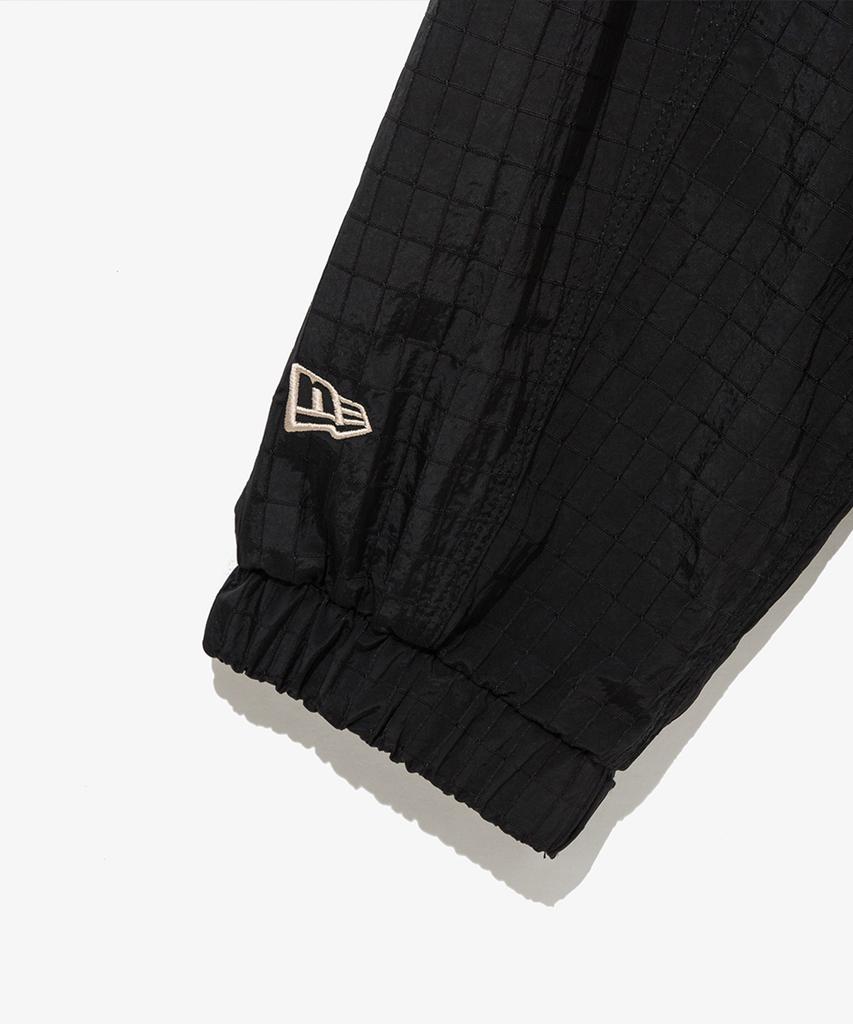 New Era Outdoor Windbreaker Jacket Black
