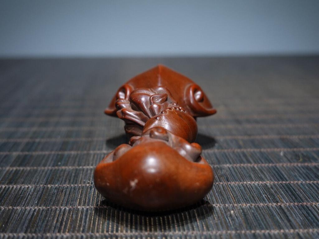 Chinese Antique Vintage Boxwood Carving Exquisite Pixiu Ruyi Statue Figurines