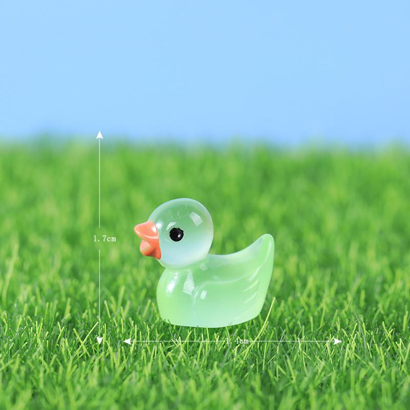 Adorable Glow-in-the-dark Resin Duck Figurine For Creative Decor Accessories