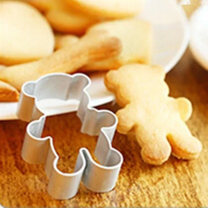 New Creative Bear Baking Tools Metal Alloy Cake Cookie Bakeware Mould Fondant Cookie Cutters Biscuit Mold Diy Little Bear