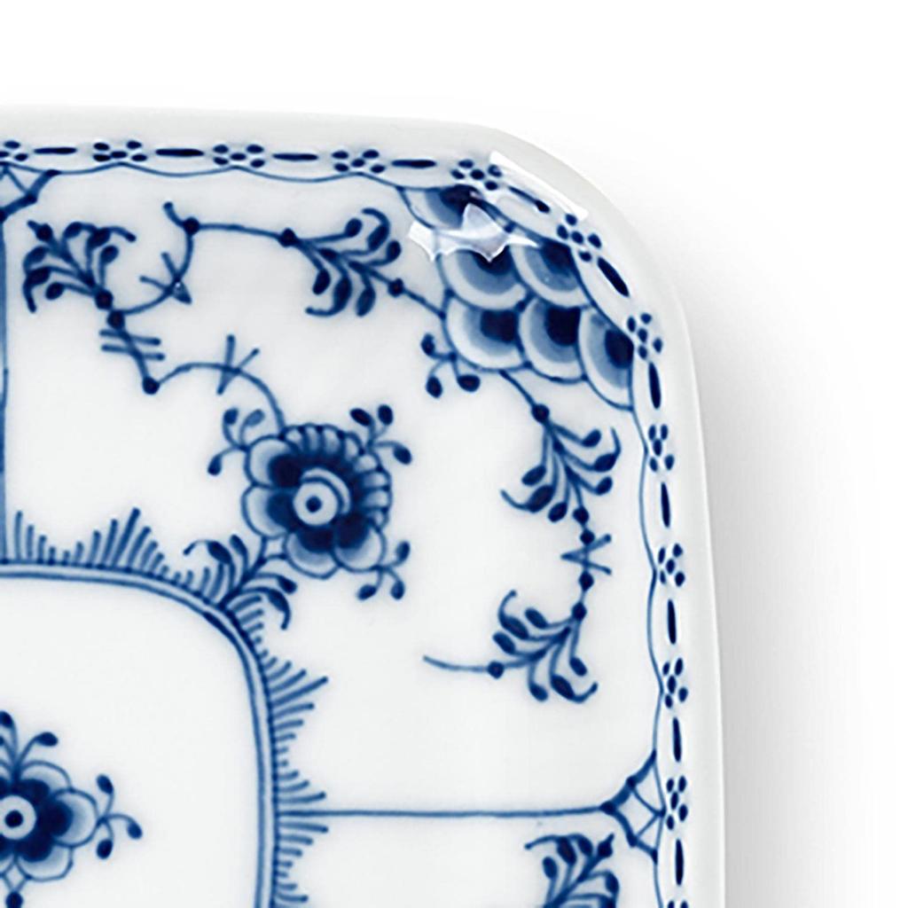 Импортное блюдо ROYAL COPENHAGEN, синее, рифленое, полукружевное, маленькое, квадратное, подарочное, для свадьбы, 1066922 [обычный продукт] 10,5 см