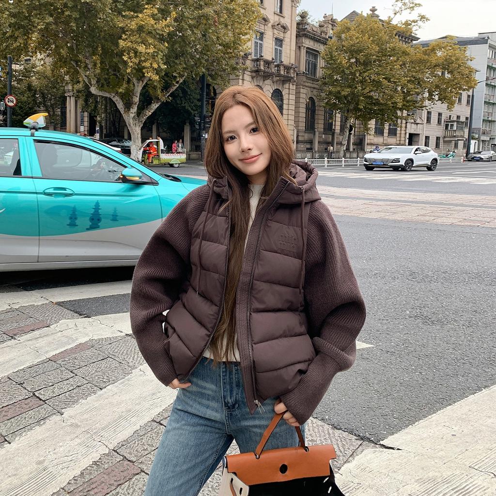 Light and thin knitted splicing polyester cotton clothes, short hooded fake two-piece winter cotton-padded clothes, loose coats, trendy