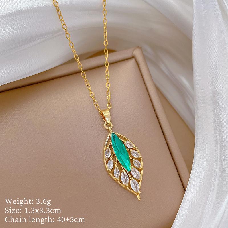 316L Stainless Steel Red Maple Leaf Crystal Pendant Necklace For Women Girl New Trend Clavicle Chain Jewelry Gift Party