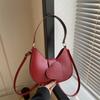 Love Handbag Модная сумка через плечо Niche Универсальная сумка через подмышку Высококачественная однотонная сумка-мессенджер Tide