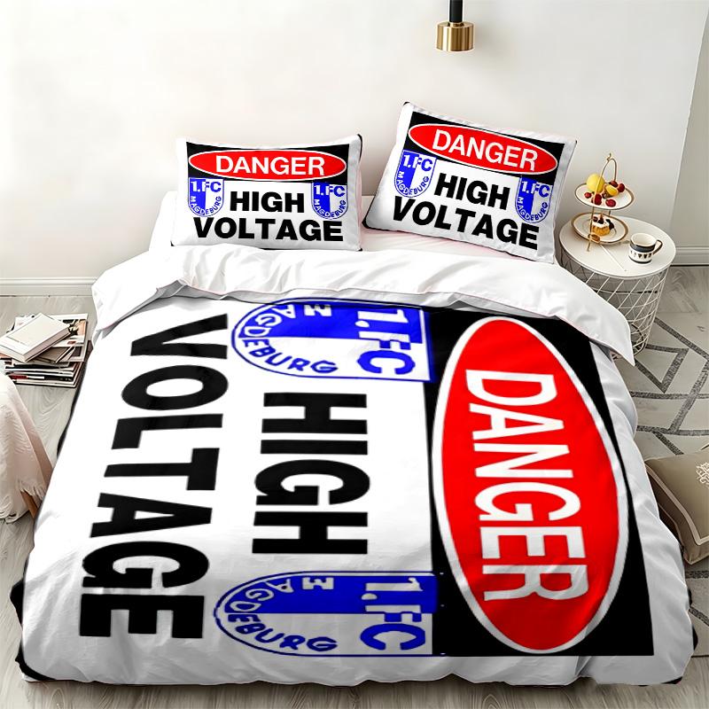 1. FC Magdeburg 3pc set Perfect for bedroom use Comfortable bedding set includes a duvet cover and two pillowcases Ideal birthday or Christmas gift