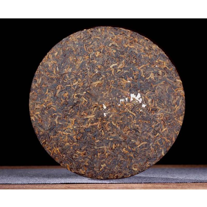Pu 'er Tea Cooked Tea Palace Tea Emperor Yunnan Menghai Seven Son Cake Tea Brown Tree Tea South Autumn No. 357g