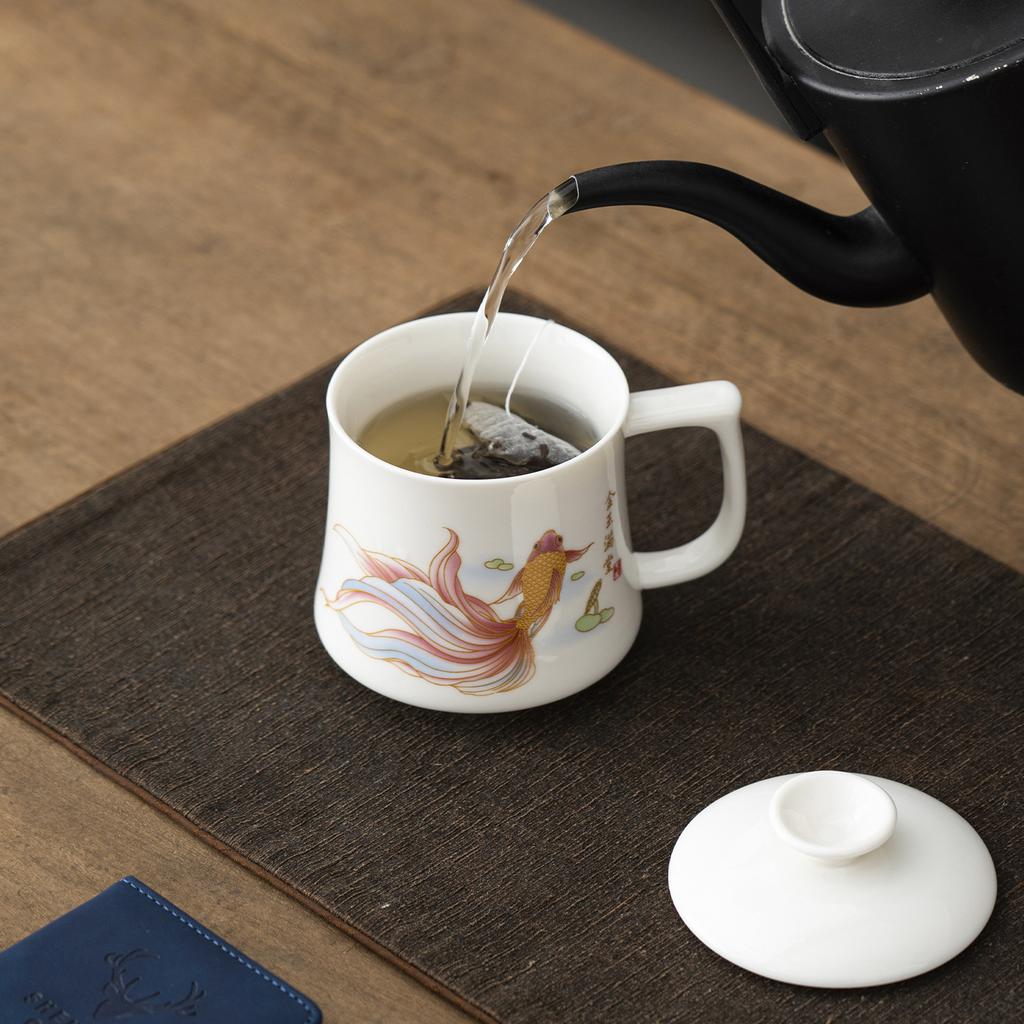 New personal teacup gift box, home office use, new Chinese style tea cup with lid, suitable for tea tasting