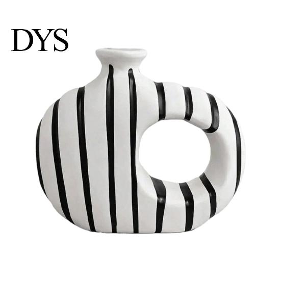 Artistic Hollow Rope Vase Minimalist Resin Flower Vase, Circle Art Modern Floral Dried Arrangement Holder for Home Living Room Bedroom Table Ornament