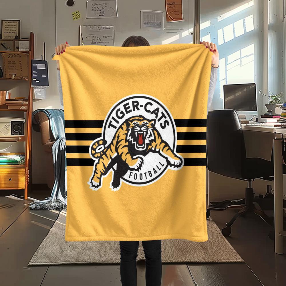 Castleford Tigers Flannel Blanket, High quality Comfortable for All Seasons, Home Decor, Warmth and Comfort