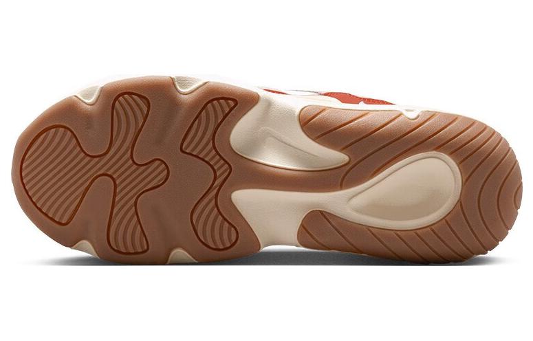 Женские кроссовки Nike Wmns Tech Hera 'Sail Campfire Orange'