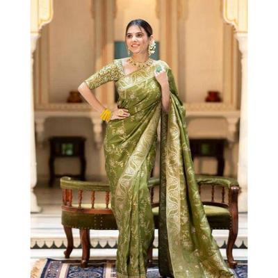 Последняя новая коллекция дизайнерских сари для женщин, ,Блузка (Необходимо сшить по размеру и посадке)