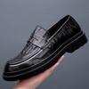 Обувь Мужская весенняя повседневная кожаная обувь, кожаная универсальная обувь Дуду, черная обувь для ленивых, увеличивающая рост с одной педалью
