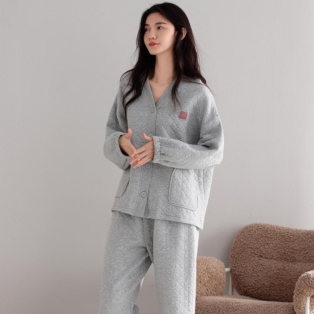 Трехслойный женский зимний пижамный комплект: Теплый топ с длинным рукавом и брюки в повседневном спортивном стиле для осени/зимы.