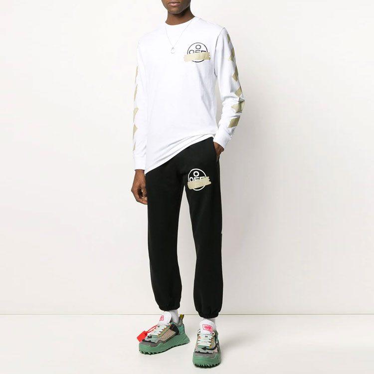 OFF WHITE Шорты-джоггеры с принтом стрелок OMCH022R20E300021048