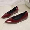 Классические балетки для женщин Летние Повседневные Кожаные Слипоны Остроносые Обувь на Внутренней Танкетке для Женщин Новая Повседневная Обувь Большого Размера