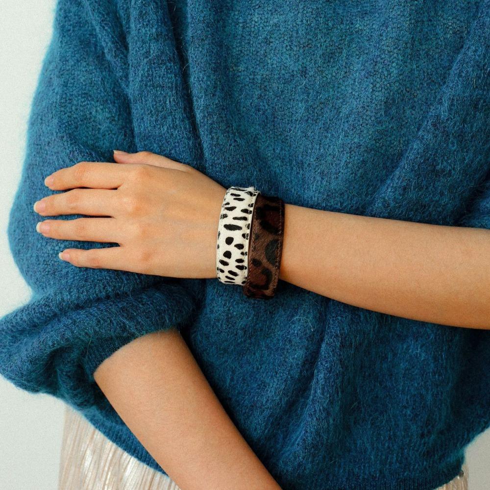 Пушистый браслет из натуральной кожи и конского волоса, прошитый, открытый браслет в форме буквы С, браслет-манжета с леопардовым принтом, подарок