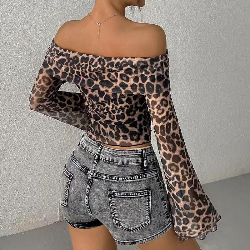 Autumn Women's T-shirt New Streetwear Fashion Long Sleeves O-Neck Tees Sexy Leopard Backless Female Versatile Knitted Clothing