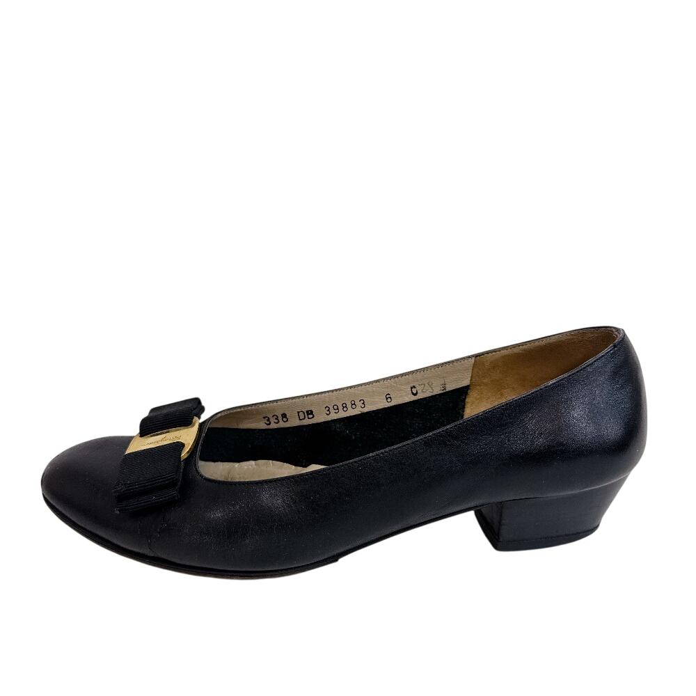 Salvatore Ferragamo Heel leather Ribbon flat pumps pumps black leather Used