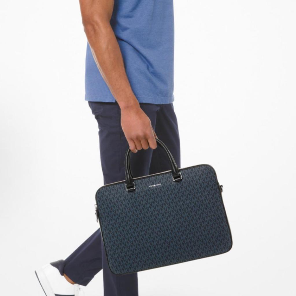 [Pre-Owned] MK Cooper Monogram Commuter Faux Leather Shoulder Tote Bag Large - New #QD59YR