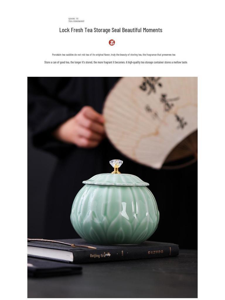 Керамическая банка для чая цвета селадон: Большой контейнер вместимостью полфунта для хранения зеленого или черного чая - Фарфоровая герметичная банка с печатным дизайном.