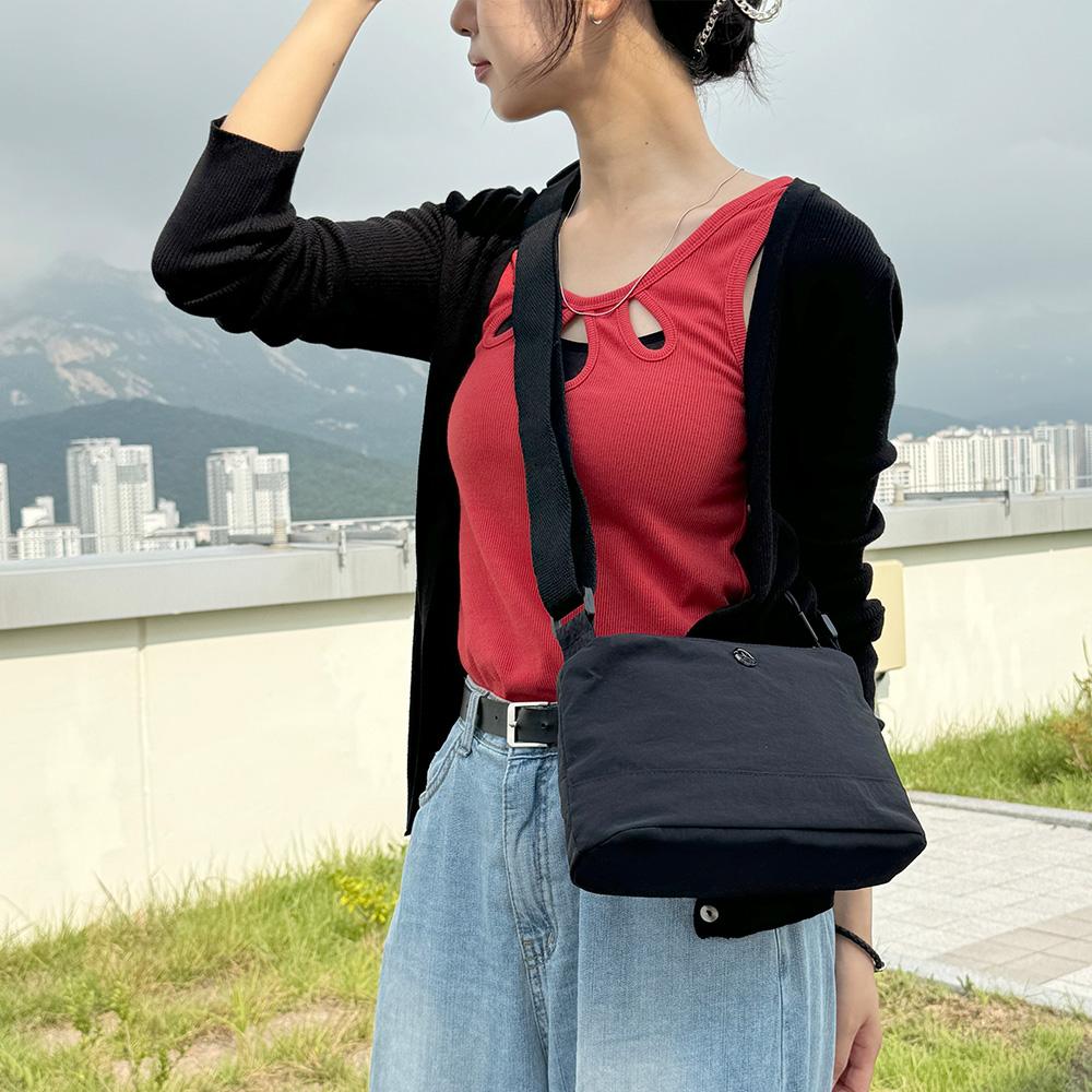 BRBAG BR_717 Crossbody Bag