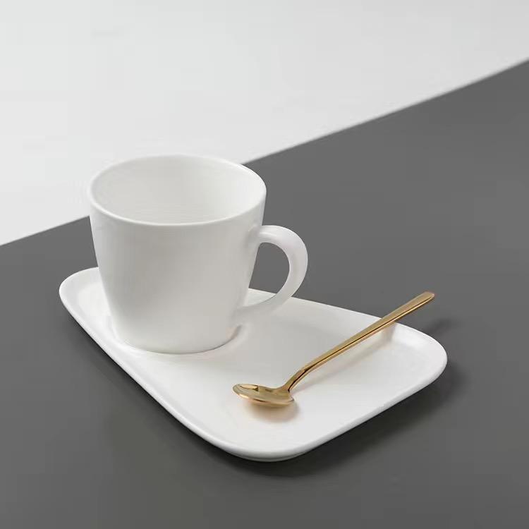 Solid Color Nordic Style Gold Plated Coffee Cup Ceramic Water Cup Mug Breakfast Cup Milk Cup Afternoon Tea Coffee Cup Plate Two Piece Set