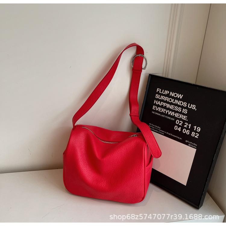 Underarm Bag 2025 New Fashion Trendy Shoulder Bag Women's Large Capacity Solid Color Casual Work Commuter Bag Messenger Bag