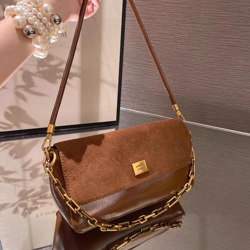 High-end niche bags for women, new autumn/winter vintage crossbody bags, super popular single shoulder underarm small square bag