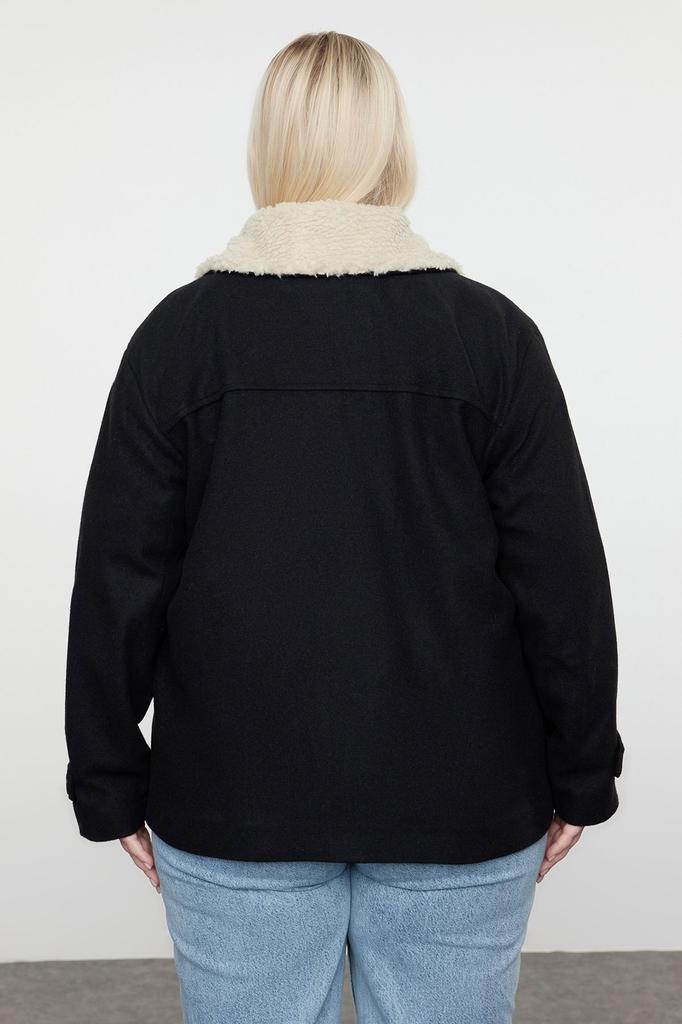 Women's Plus Size Coat Black Regular Fit Wool Blend Cashmere Coat with Plush Detail On the Collar