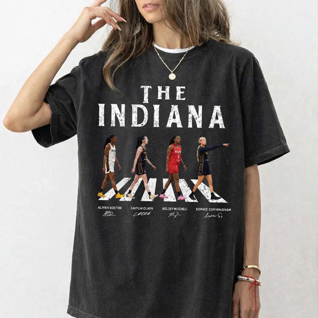 Футболка Indiana Fever Walking Road, Кейтлин Кларк, Алия Бостон, Софи Каннингем