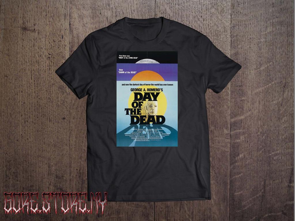 Dawn Of The Dead 1978 Vintage Zombie Horror Movie Poster Graphic T-Shirt