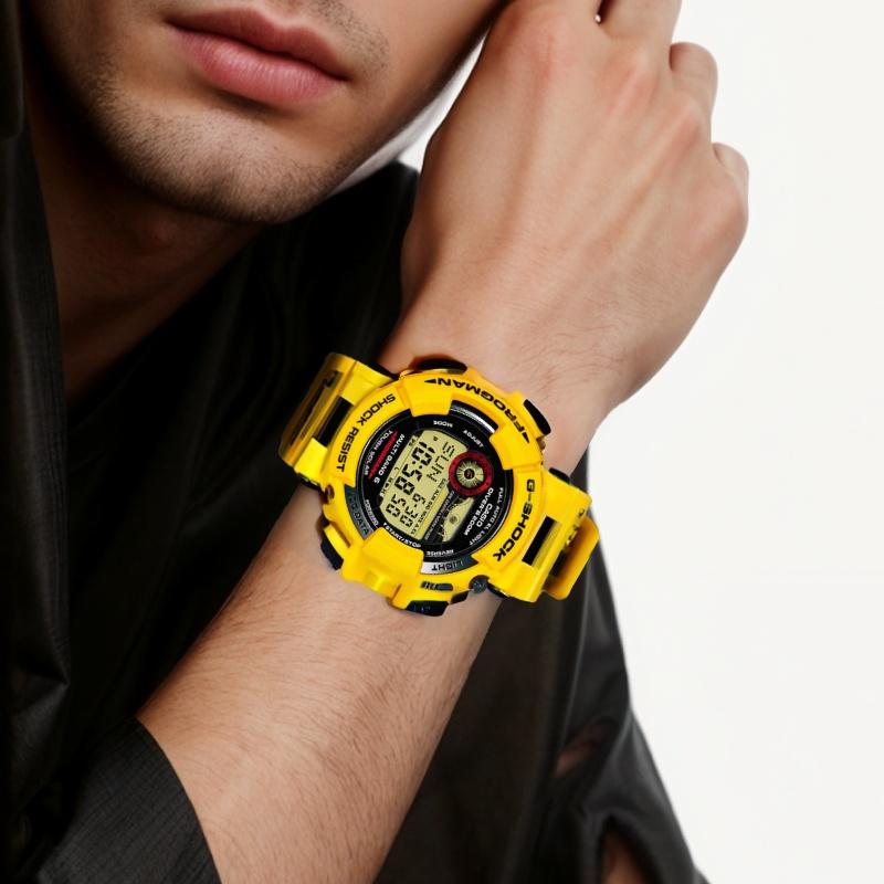 Casio G SHOCK Кварцевый механизм с питанием от света Ремешок из смолы Мужские часы Желтый циферблат GWF-T1030E-9