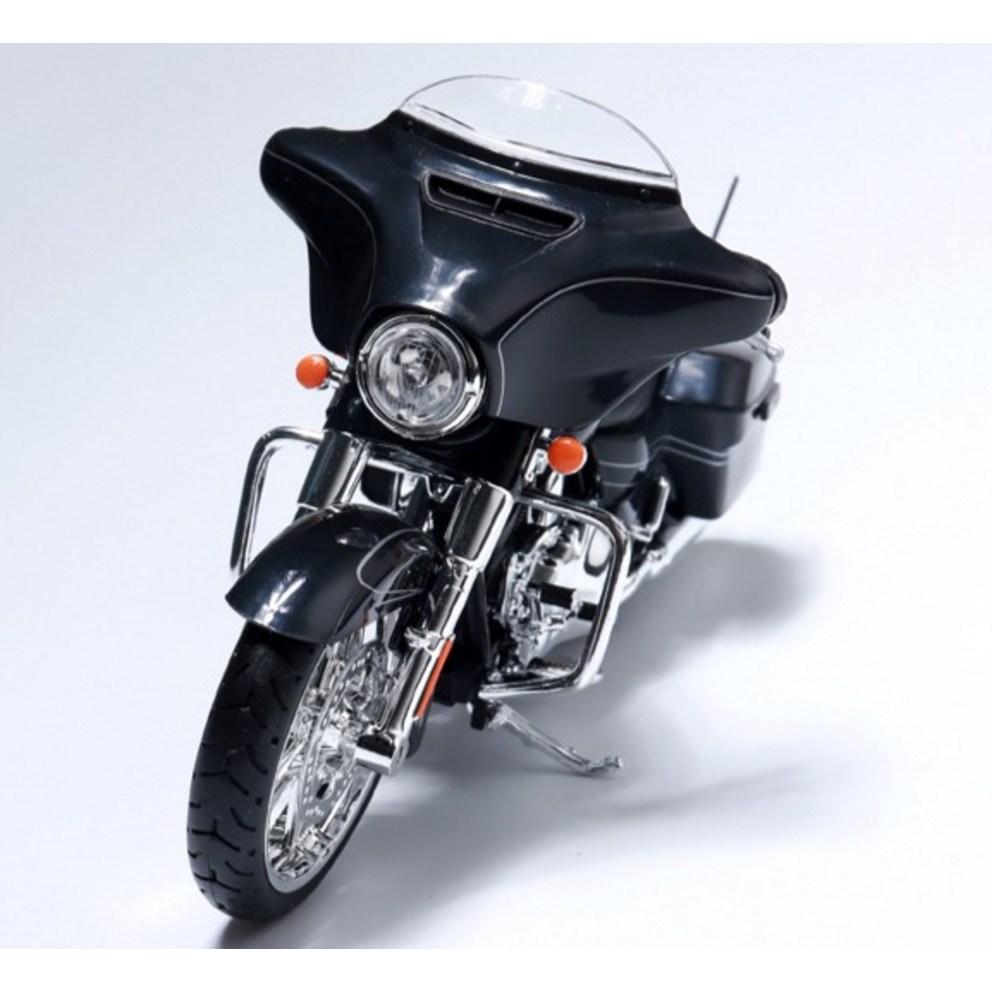 Майсто 1:12 Модель мотоцикла Harley-Davidson 2015 Street Glide Special, литая под давлением