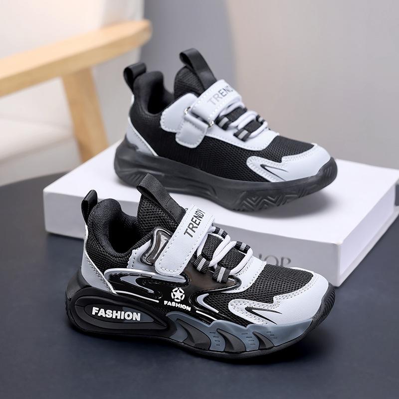 Boys' Autumn New Mesh Breathable Medium and Older Children's Lightweight Casual Sports Shoes Velcro Fashion Children's Running Shoes