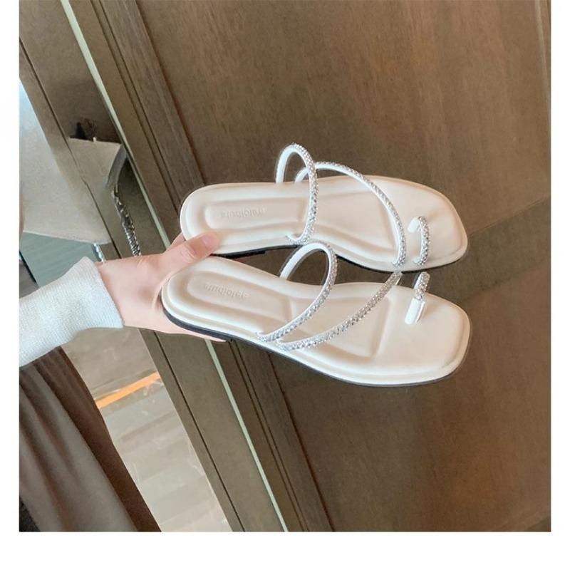 2024 Лето Новый Sparkling Water Diamond Toe Set Изысканные феи Стиль Плоская Подошва Тапочки для Женщин