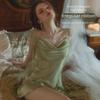 Женская сексуальная пижама: Раскачивающийся воротник из ледяного шелка, роскошная сетчатая ночная рубашка на подтяжках с верхним халатом