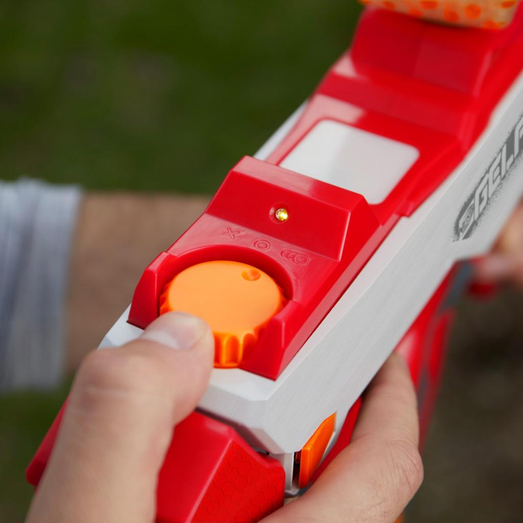 Hasbro Nerf PRO Gelfire GELFIRE Mythic Электрический Бластер 1600 Гель 800 Гелевых Шариков Перезаряжаемый Защитный Возраст 14 и Аутентичный & Шарики, Бутылка, Аккумулятор,