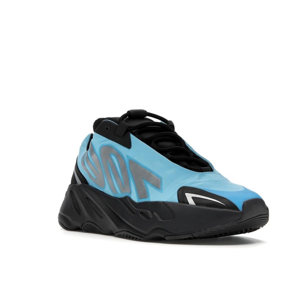 Adidas Yeezy Boost 700 MNVN Яркие голубые кроссовки унисекс синие GZ3079