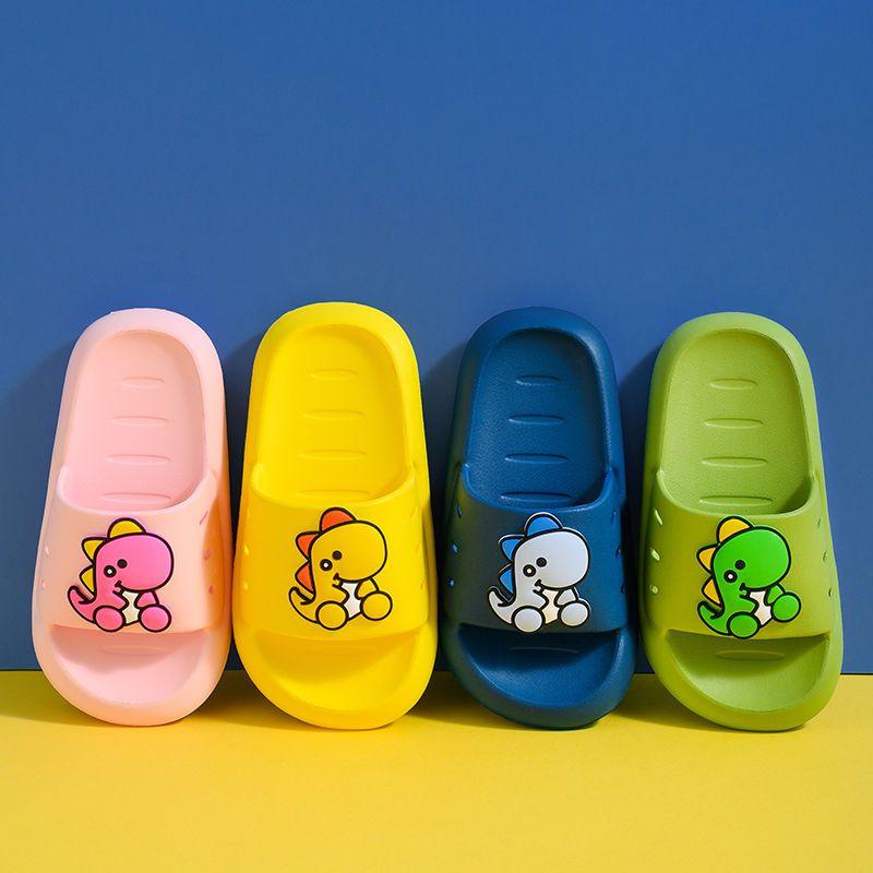 Детские тапочки с динозаврами, домашняя одежда для мальчиков и девочек, нескользящие сандалии с мягкой подошвой для ванной комнаты