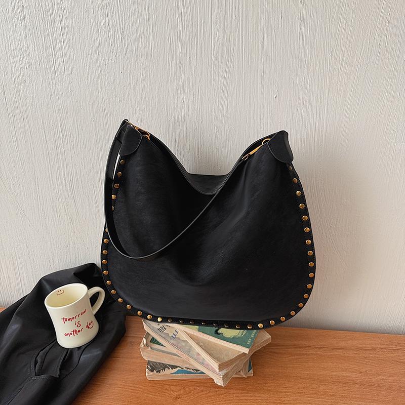 Persality Horseshoe Shape PU Solid Hasp Women's Shoulder Bags Exquisite Rivets Large Capacity Versatile Crossbody Bag