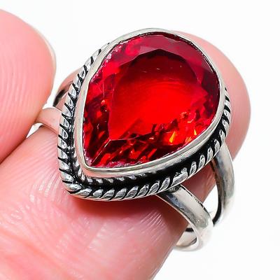 Кольцо из серебра 925 пробы с мозамбикским гранатом, размер 8 z7V81