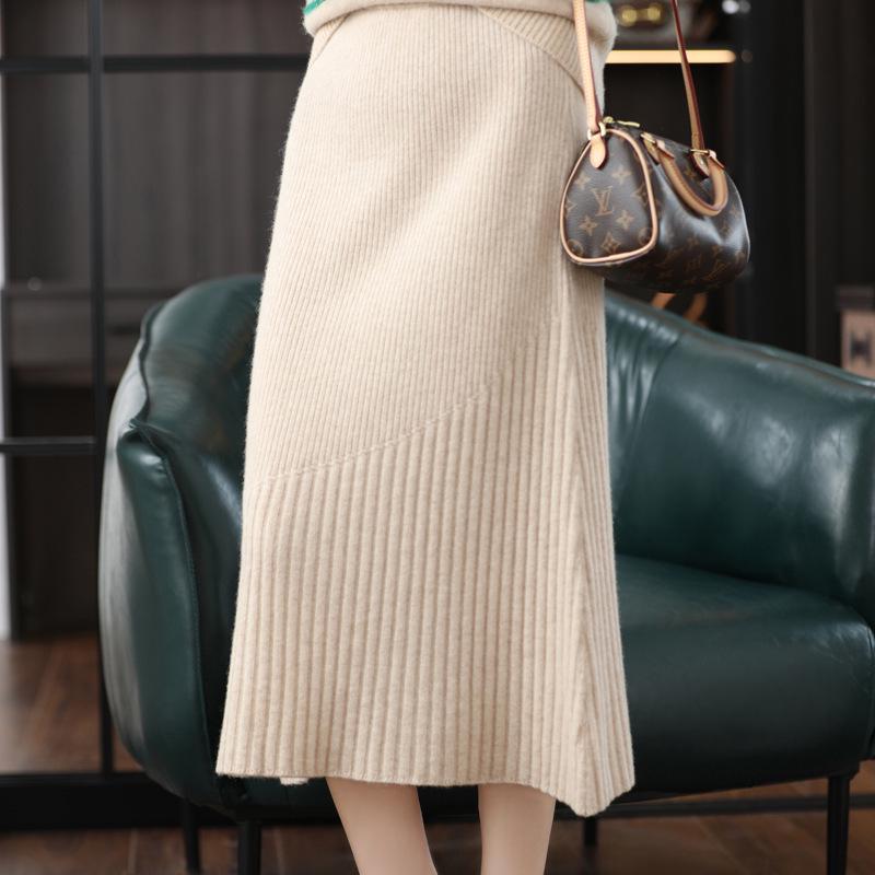 Женская юбка средней длины в полоску из 100% чистой шерсти: Универсальный, утягивающий, с высокой талией, облегающий бедра, длиной до колена, кашемировый трикотаж.
