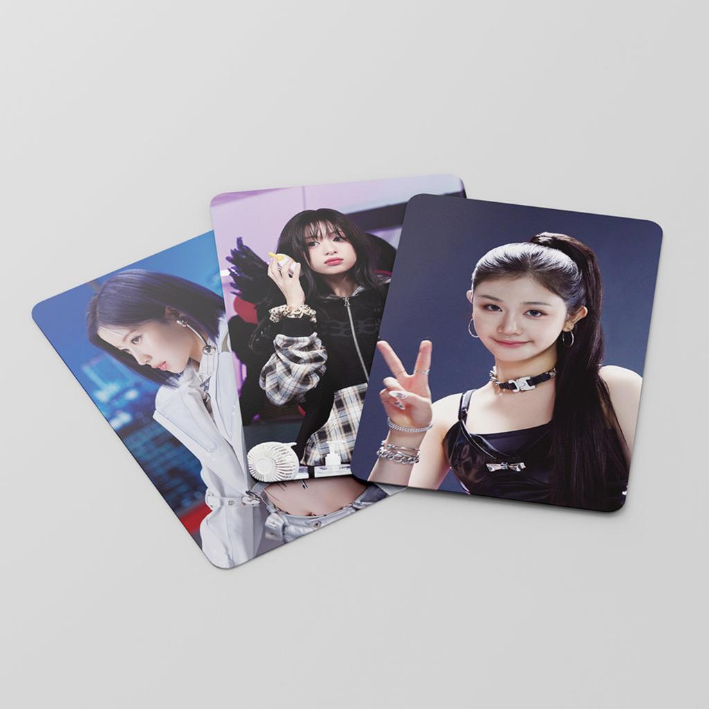 55 карточек персонажей, идеально подходят в качестве подарков-сюрпризов для друзей