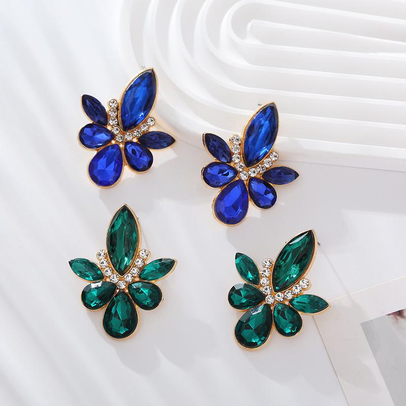 Женские легкие стильные серьги с бриллиантами, модные красочные серьги с кристаллами, серьги-гвоздики, элегантный дворец, роскошь