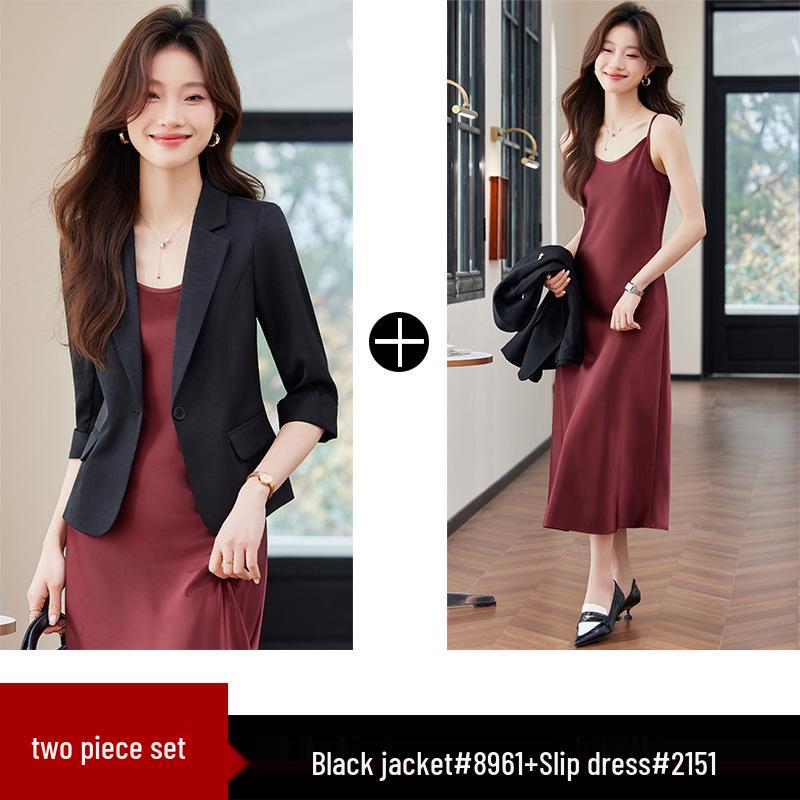 Женский зеленый летний блейзер с рукавом средней длины - 2024 Маленький повседневный жакет