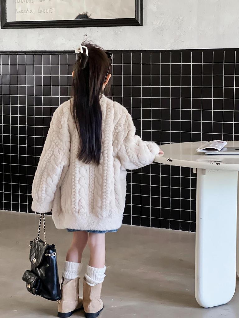 Пальто из искусственного меха для девочек в корейском стиле со шарфом - Размеры M и L, Коллекция Осень/Зима