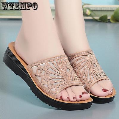 Летние тапочки для женщин. Мягкая подошва и нескользящая толстая подошва. Универсальные тапочки для ношения на улице.