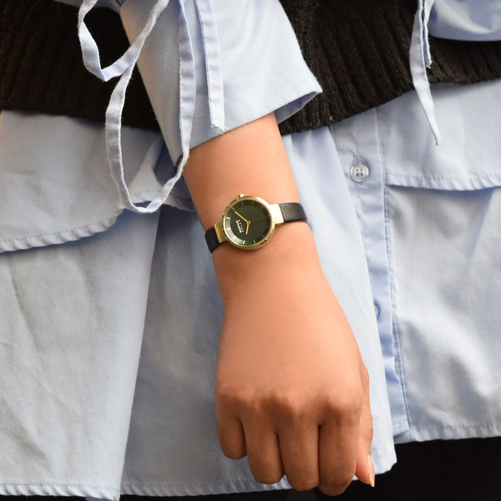 Часы Черные [Bering] 14627-439 Женские