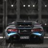 1:24 масштабные литые под давлением металлические модели автомобилей Bugatti Divo для игрушек для мальчиков в возрасте от 3 до 12 лет, автомобили с откатным механизмом, музыкальными дверцами и открывающимся капотом